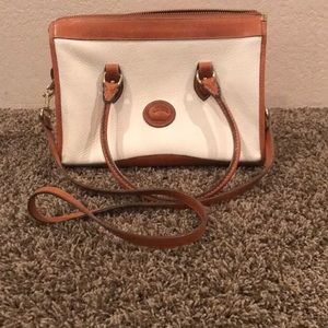 Authentic, Vintage Dooney & Bourke White Satchel